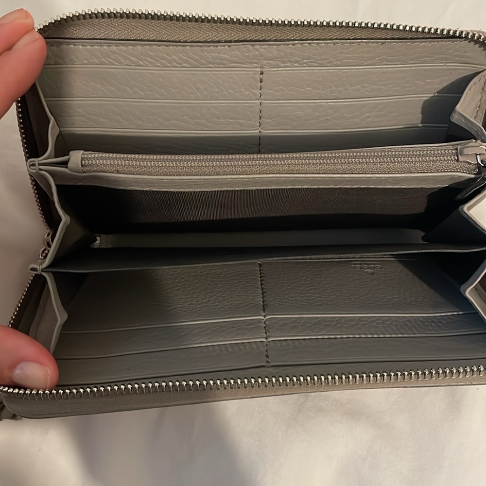 Authentic leather, Gucci wallet with bamboo tassel. - Picture 8 of 10